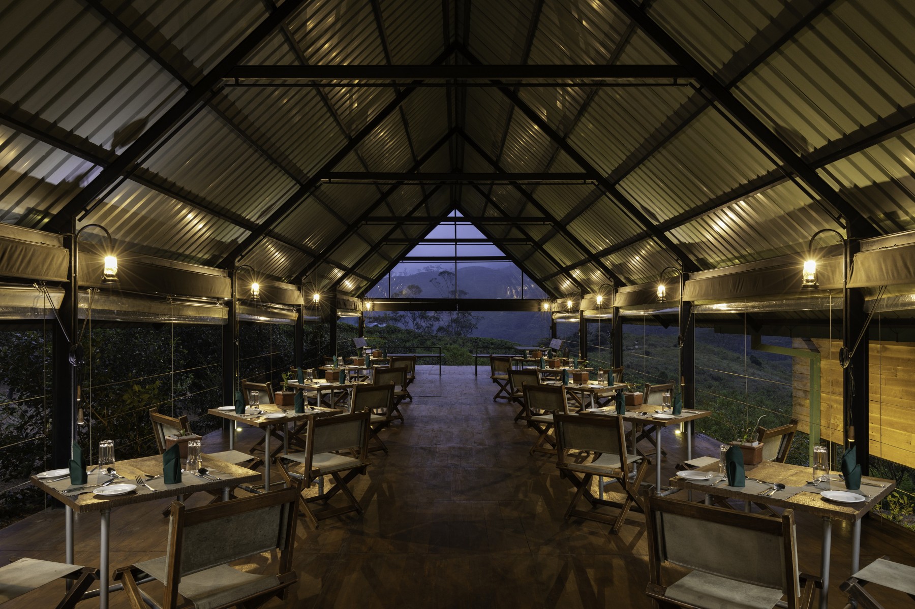 Wild Glamping Knuckles